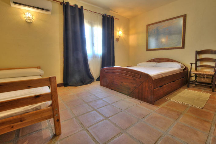 Image No.12-4 Bed Finca for sale