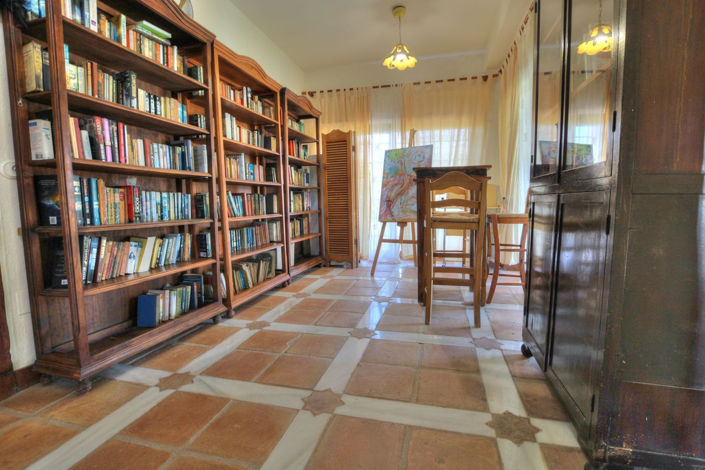 Image No.9-4 Bed Finca for sale