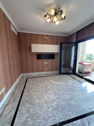 Image No.9-4 Bed Apartment for sale