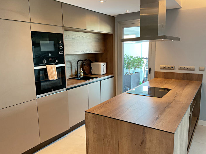 Image No.6-3 Bed Apartment for sale