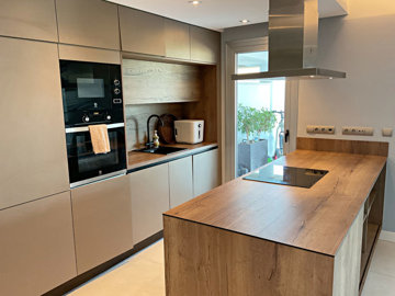 b98le8d7m9k3degpefzhs0lif8u4xzvzhwxtmggyekxx9