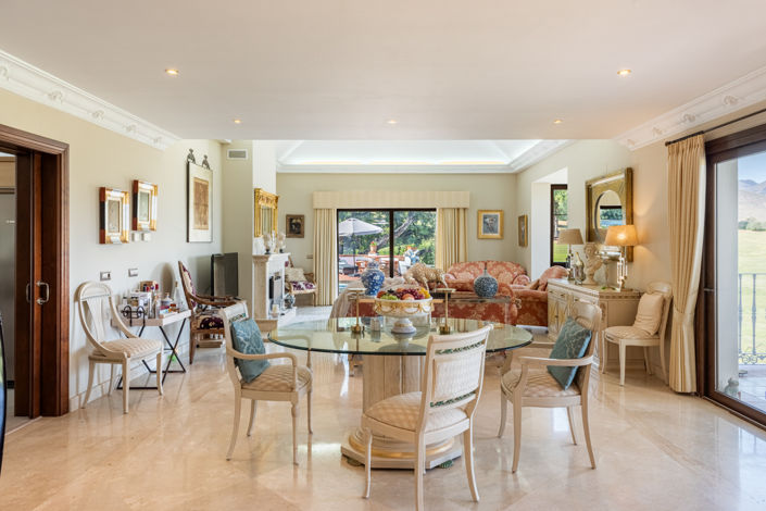 Image No.19-4 Bed Villa for sale