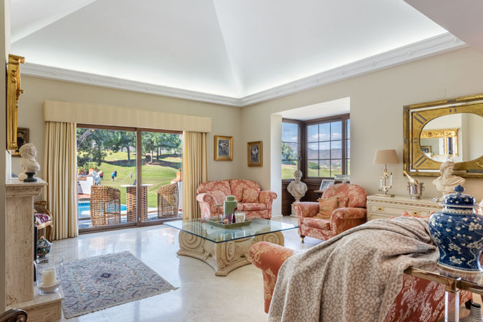 Image No.4-4 Bed Villa for sale