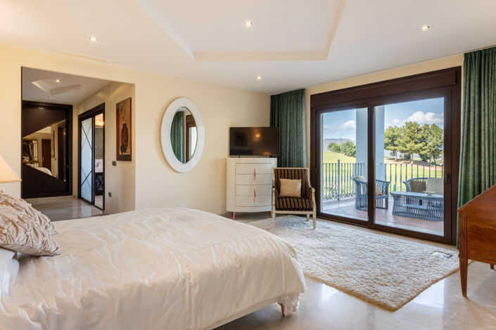 Image No.9-4 Bed Villa for sale