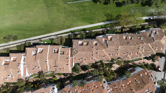 Image No.32-5 Bed Property for sale