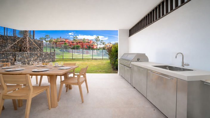 Image No.13-3 Bed Property for sale