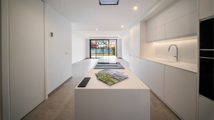 Image No.2-3 Bed Property for sale