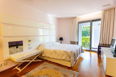 b98le8d7m9k3degpefzhs0lif8u4xzvzhwxtmggyekxx9