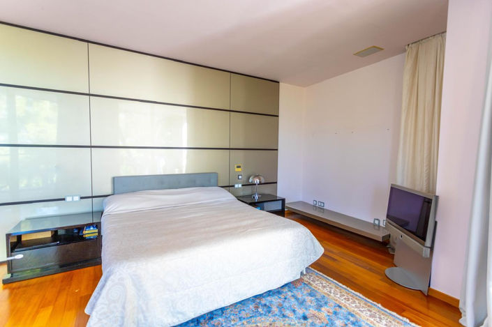 Image No.9-4 Bed Villa for sale