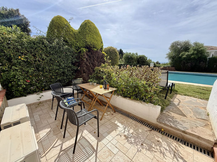 Image No.21-2 Bed Townhouse for sale