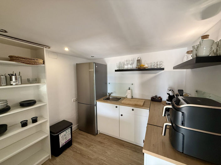 Image No.28-2 Bed Townhouse for sale