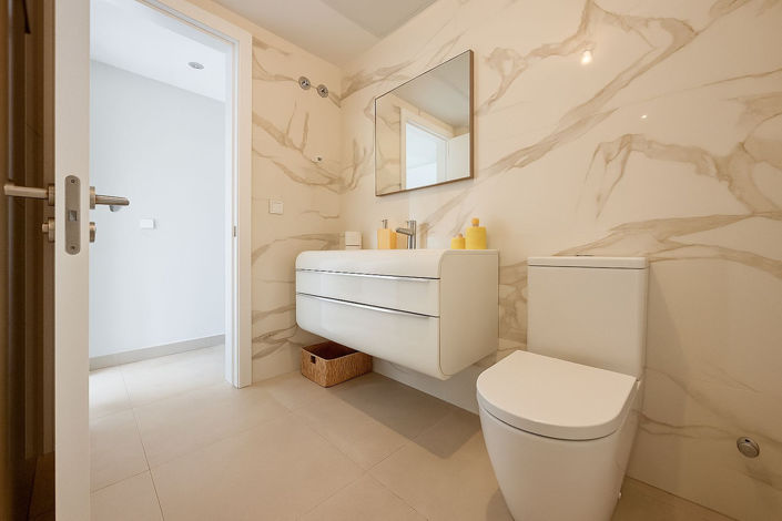 Image No.33-2 Bed Duplex for sale