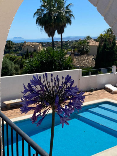 Image No.4-Villa de 4 chambres à vendre à Estepona