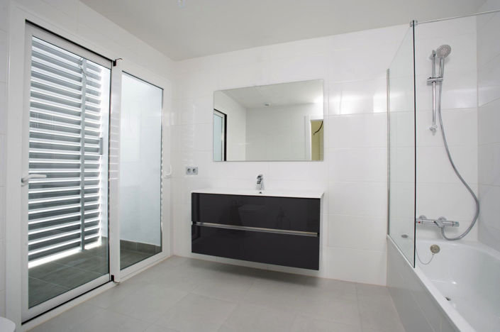 Image No.8-2 Bed Apartment for sale