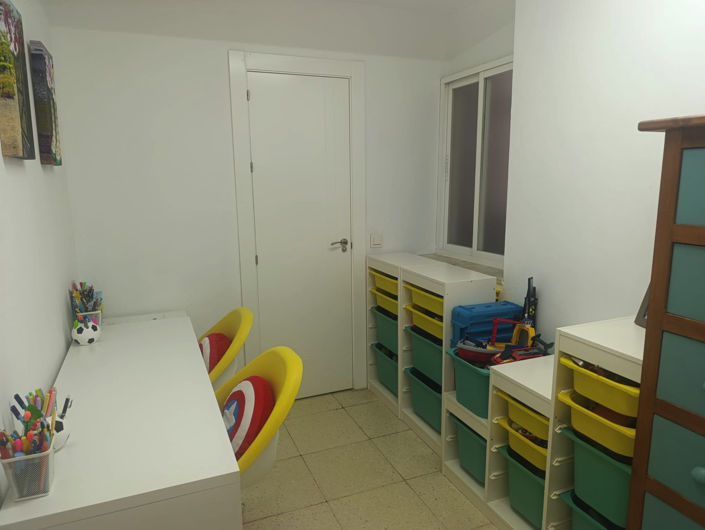Image No.19-4 Bed Apartment for sale
