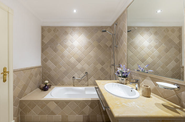 Image No.4-2 Bed Apartment for sale