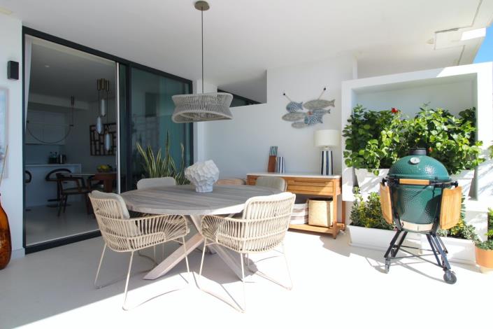 Image No.30-2 Bed Property for sale