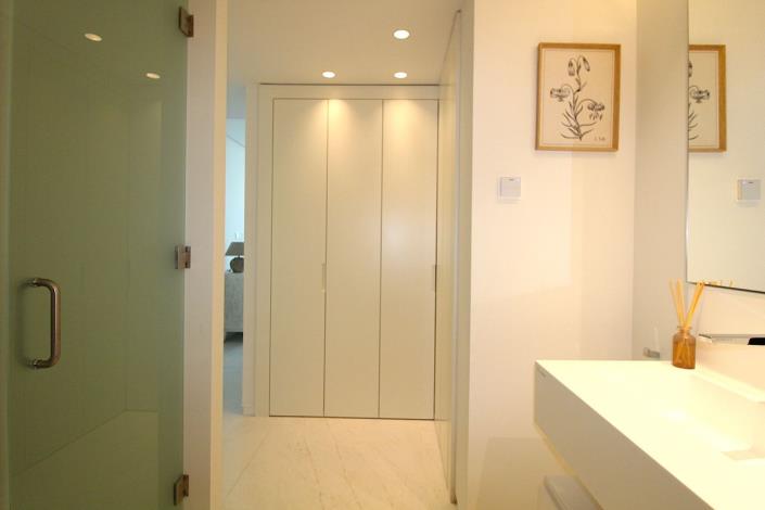 Image No.39-2 Bed Property for sale