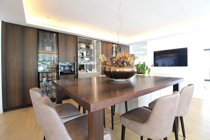 Image No.49-2 Bed Property for sale