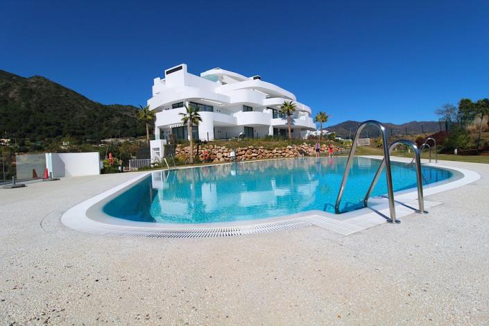 Image No.6-2 Bed Property for sale