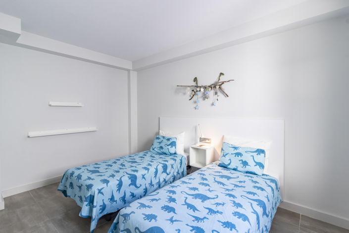 Image No.19-3 Bed House for sale