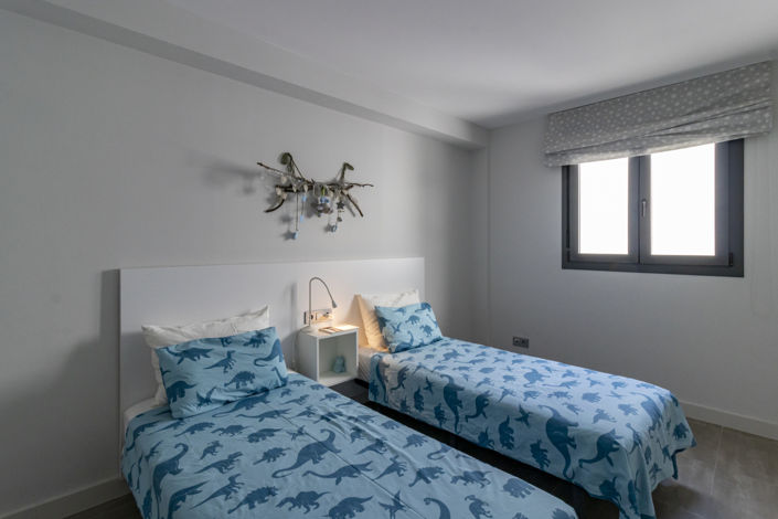 Image No.20-3 Bed House for sale