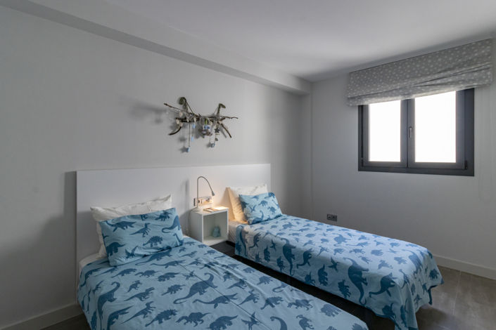 Image No.20-3 Bed House for sale
