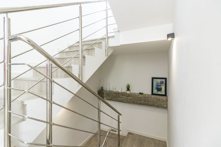 Image No.21-3 Bed House for sale