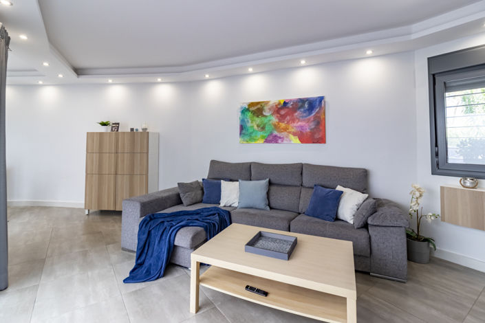 Image No.7-3 Bed House for sale