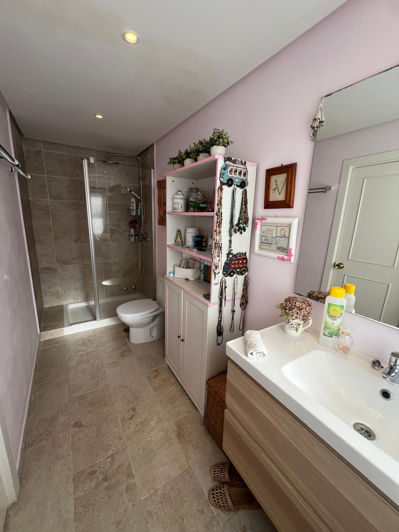 Image No.24-3 Bed Townhouse for sale