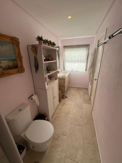 Image No.31-3 Bed Townhouse for sale