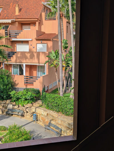 Image No.16-3 Bed Property for sale