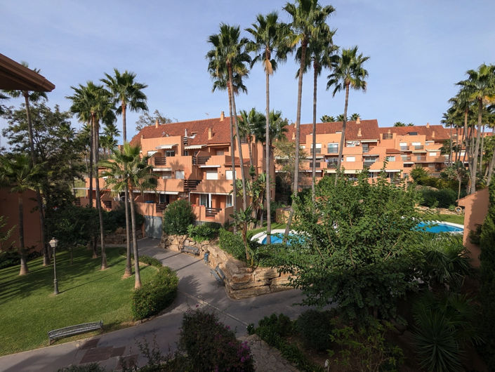 Image No.2-3 Bed Property for sale