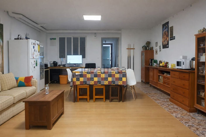 Image No.21-4 Bed Townhouse for sale