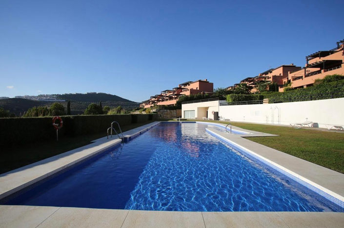 Image No.2-2 Bed Property for sale