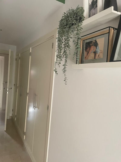Image No.20-2 Bed Property for sale