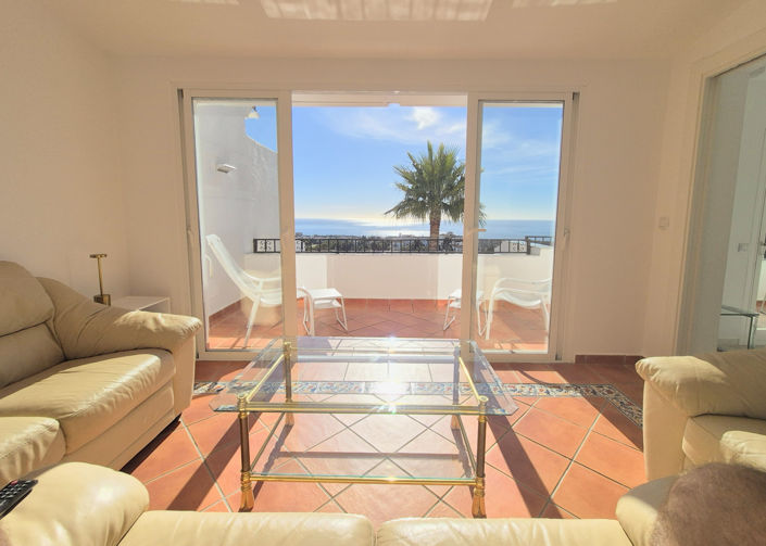 Image No.20-3 Bed Property for sale