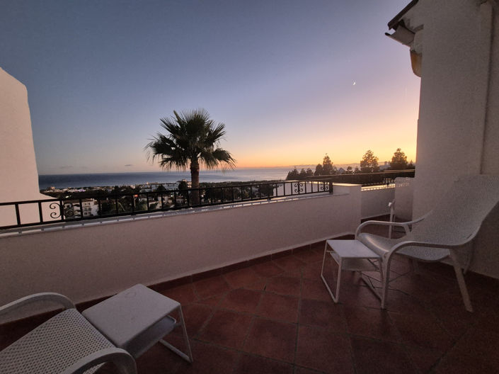 Image No.22-3 Bed Property for sale