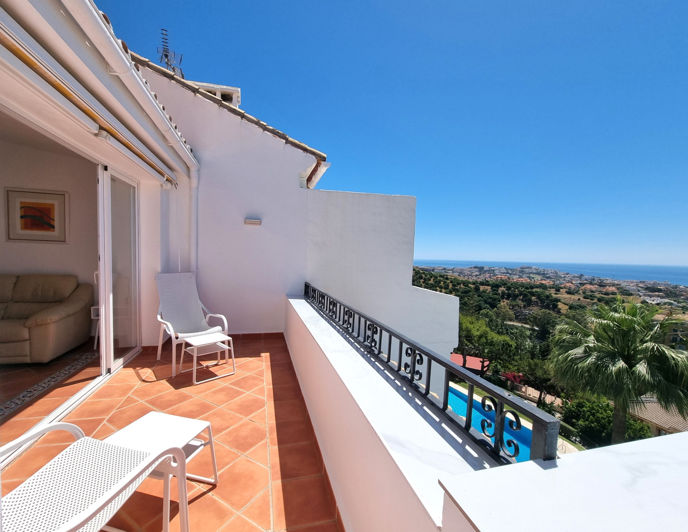 Image No.23-3 Bed Property for sale