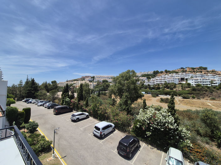 Image No.39-3 Bed Property for sale