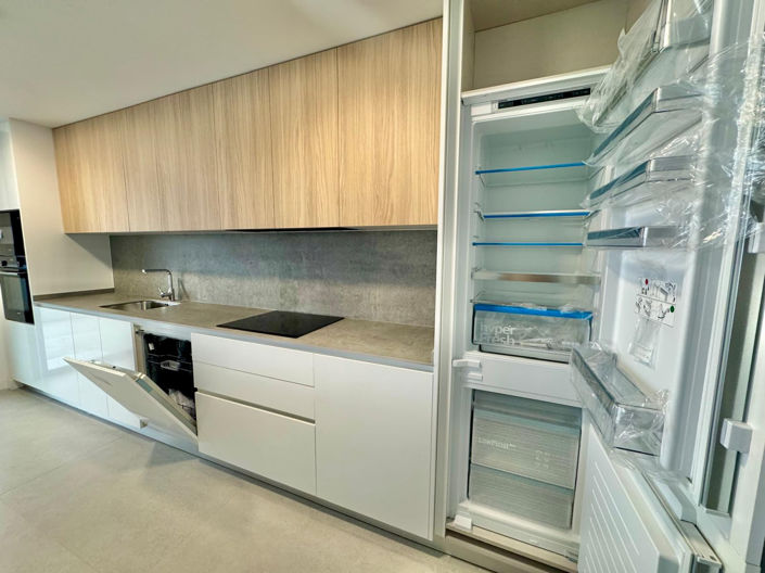 Image No.11-3 Bed Apartment for sale