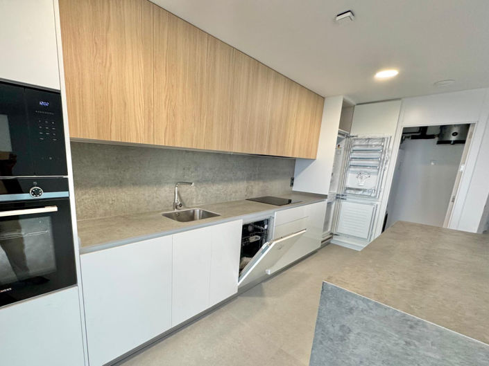 Image No.29-3 Bed Apartment for sale