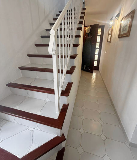 Image No.29-3 Bed House for sale