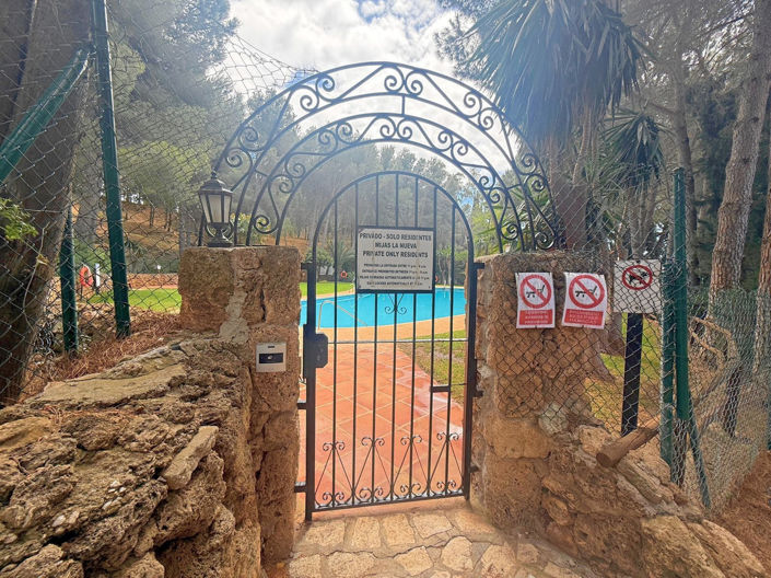 Image No.43-3 Bed House for sale