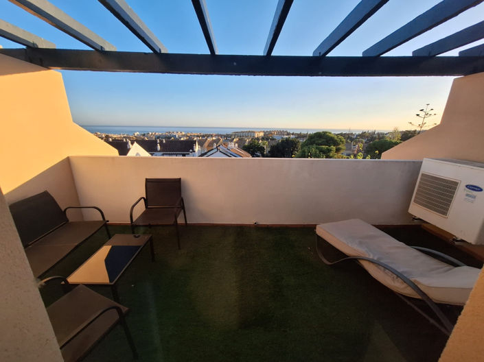 Image No.2-4 Bed Townhouse for sale