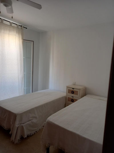 Image No.10-3 Bed Townhouse for sale