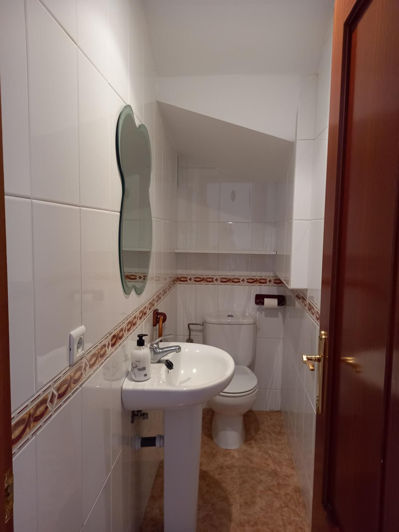 Image No.14-3 Bed Townhouse for sale