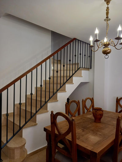 Image No.21-3 Bed Townhouse for sale