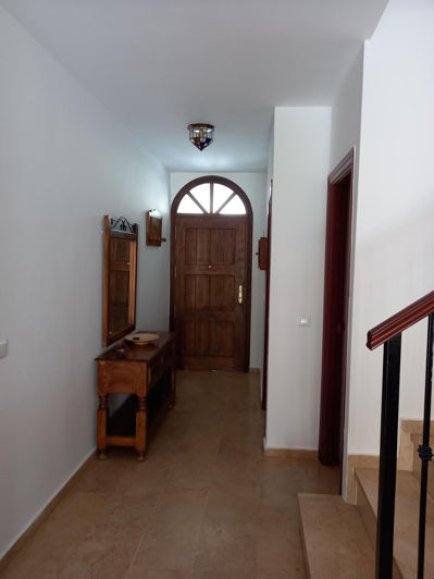 Image No.22-3 Bed Townhouse for sale