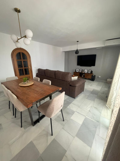 Image No.14-3 Bed Townhouse for sale